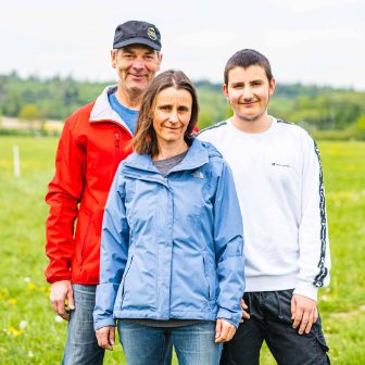 Windrosenhof_Wolleb_Lupfig_Familie