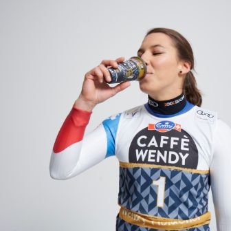 stories-sponsoring-wendy-holdener-drinking-emmi-caffe-latte