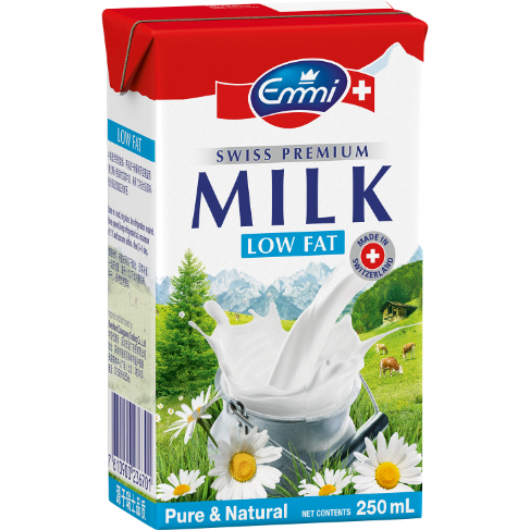 Emmi-Swiss-Premium-Skimmed-Milk-China-250ml-englisch