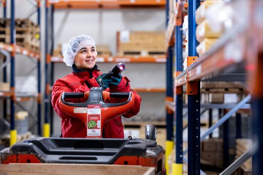 lernendenportrait-lenia-header-bild