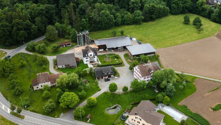 Oberhuserhof_Müller_Unterlunkhofen_Drohne