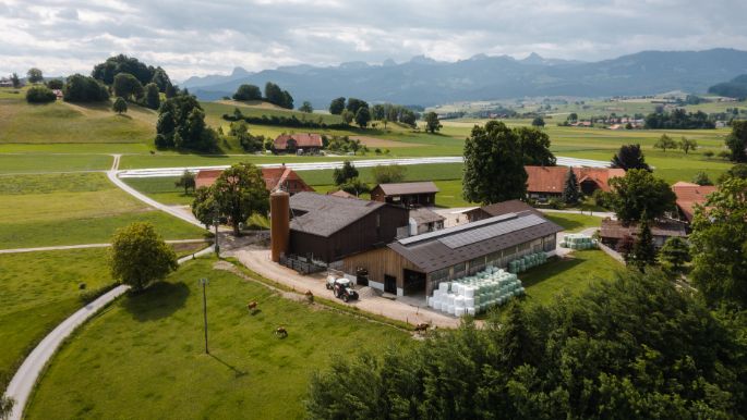 Bigler Innerdorf_Bigler_Mamishaus_Drohne