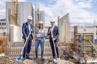 medienmitteilung-grundsteinlegung-emmen-stage