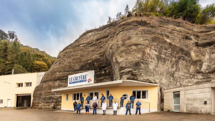 story-moudon-teambild_stage2