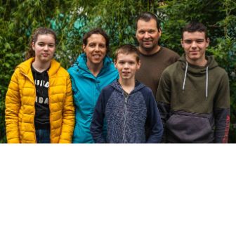 Ackermatthof_Rindisbacher_Remetschwil_Familie_Intro