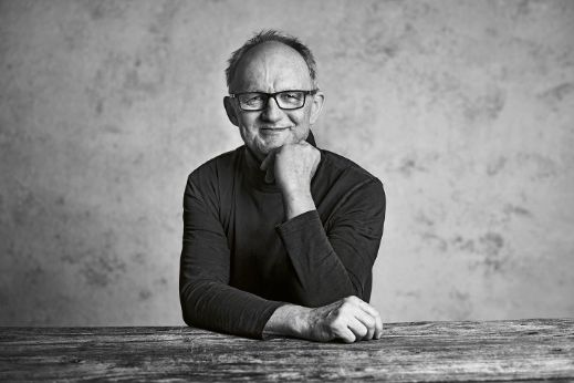 stories-people-development-jakob-furrer-portrait-teaser-m