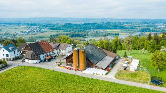 Hof_Schmitter_Schmitter_Oberwil-Lieli_Drohne