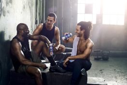 emmi-energy-milk-products-stage-simple-keyvisual-drinks