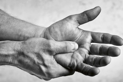 stories-people-development-jakob-furrer-hands-stage