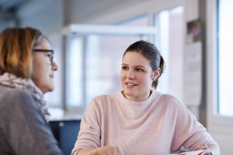 emmi-career-01_Teaser-m