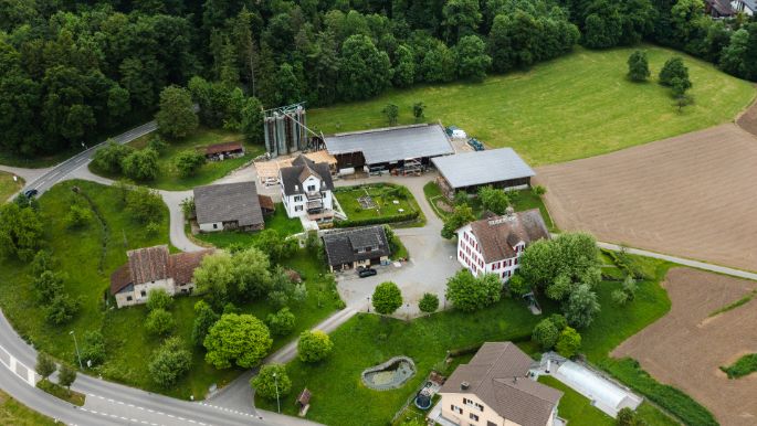 Oberhuserhof_Müller_Unterlunkhofen_Drohne