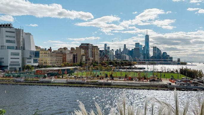 stories-entwicklungsgeschichte-adriana-wey-stage